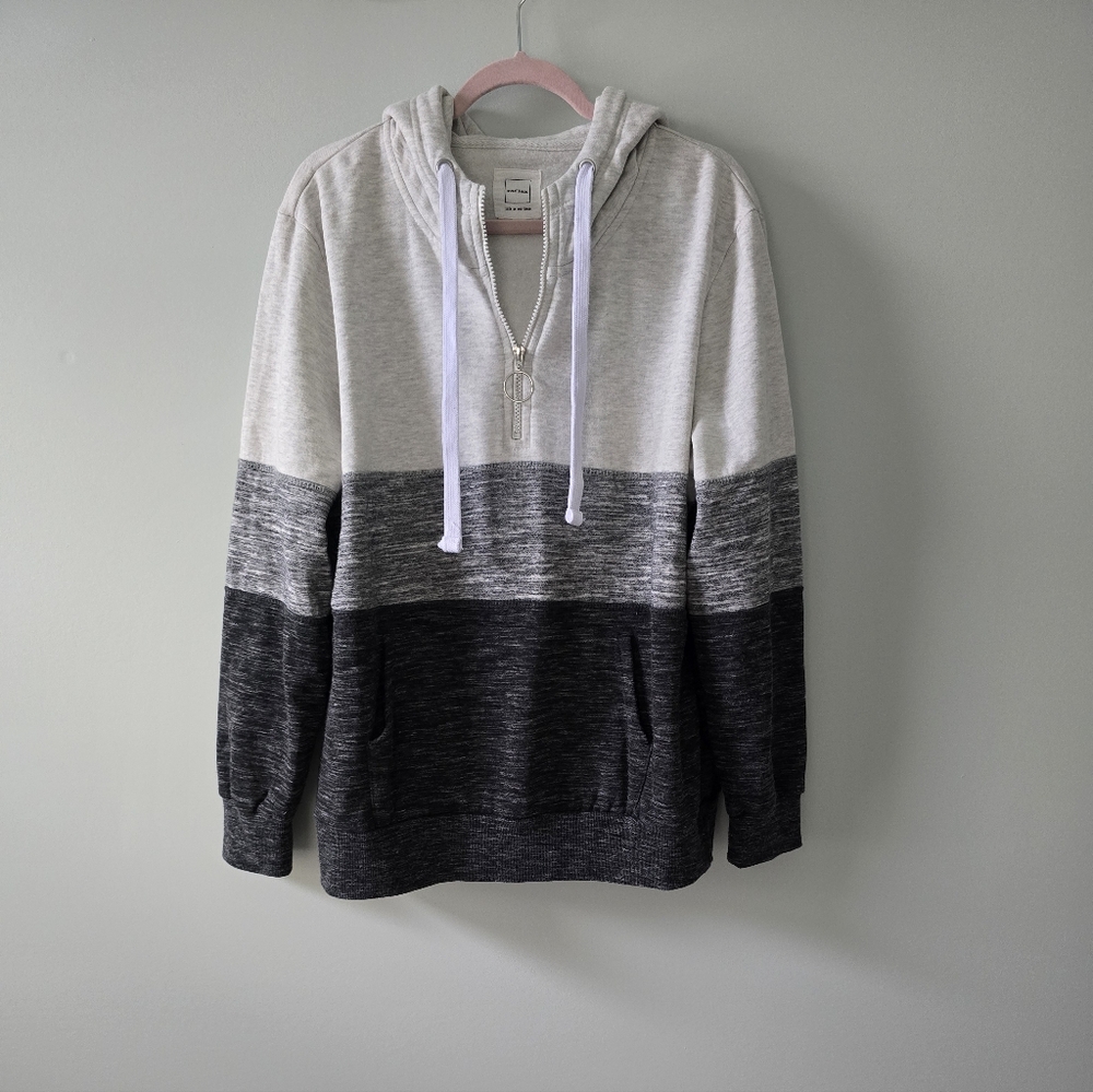 Reflex Cream, Gray and Black Jogger Pants & Hoodie Set - Picture 2 of 5